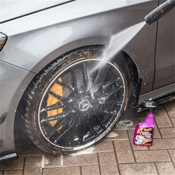 Limpador de jantes para pneus Meguiars 710 ml