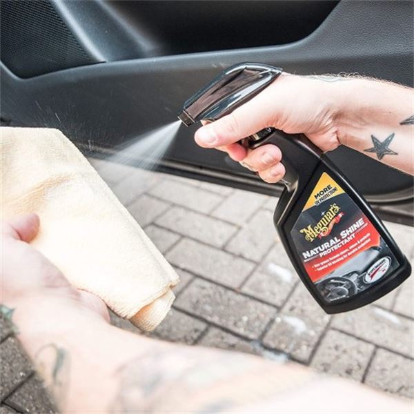 Meguiars Limpador e protetor do tablier 473 ml