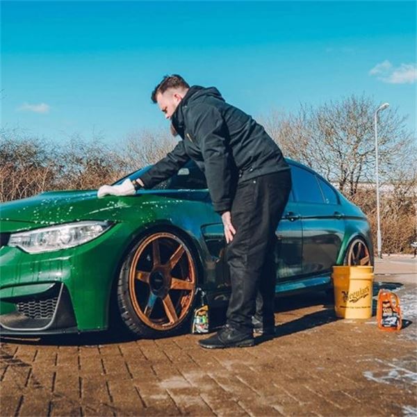 Champô e amaciador para automóveis Meguiar's gold wash 1,89l