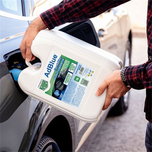 Adblue Motorkit com aditivo anti-cristalino 10L