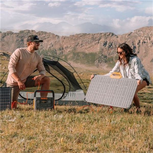 Painel solar portátil Jackery Saga 80W